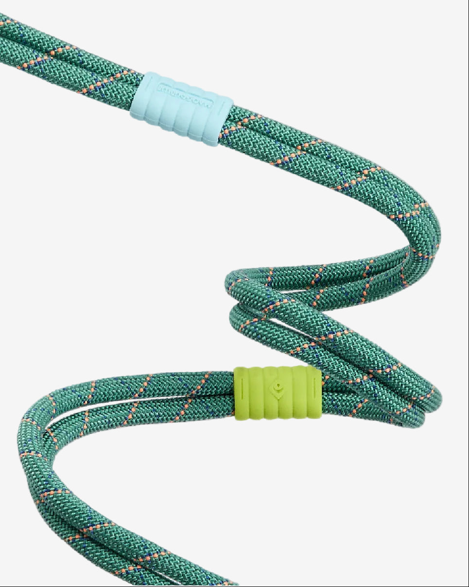 #color_chartreuse-green