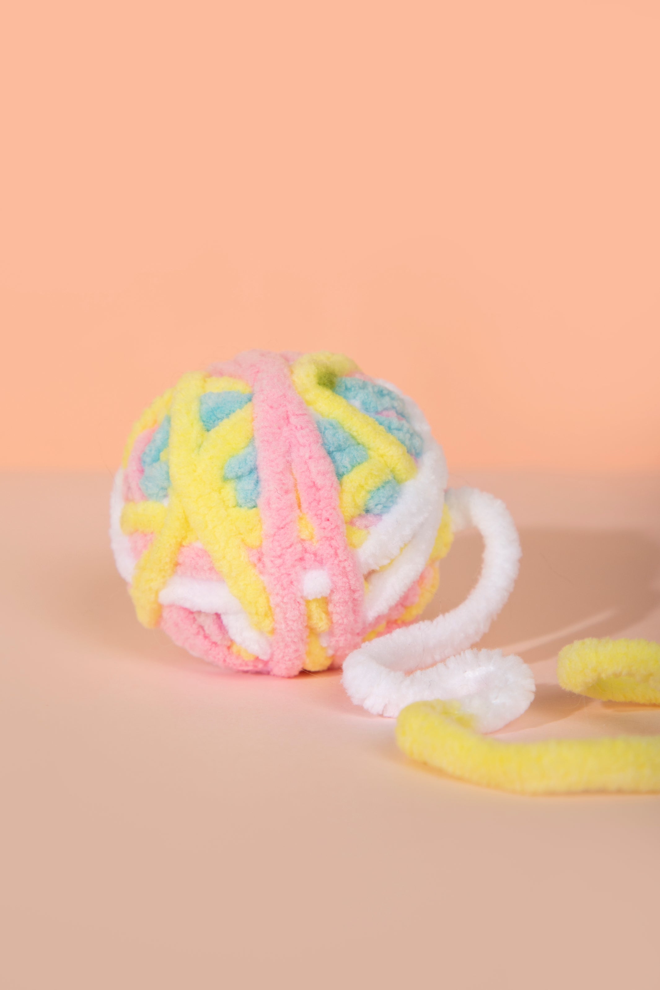 Fluffy Yarn Ball Toy for Cats