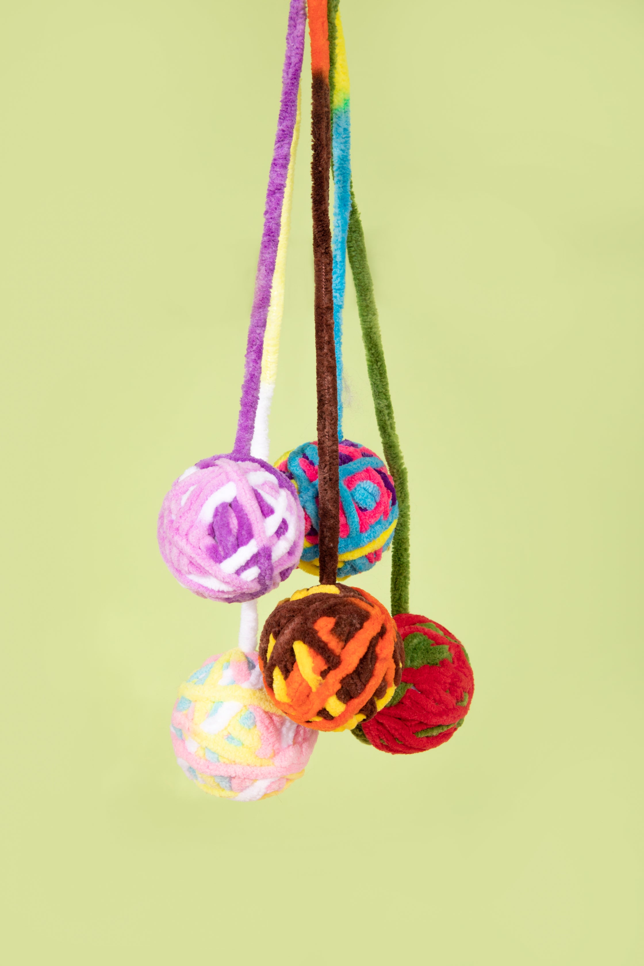 Fluffy Yarn Ball Toy for Cats