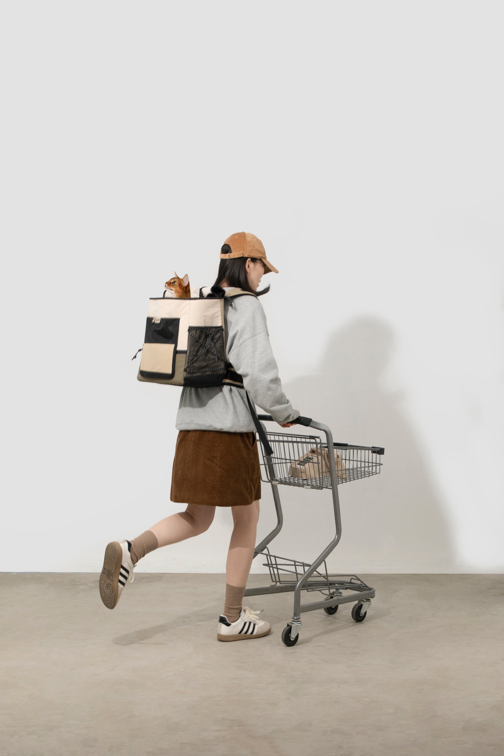 Reversible Tote-Style Pet Backpack