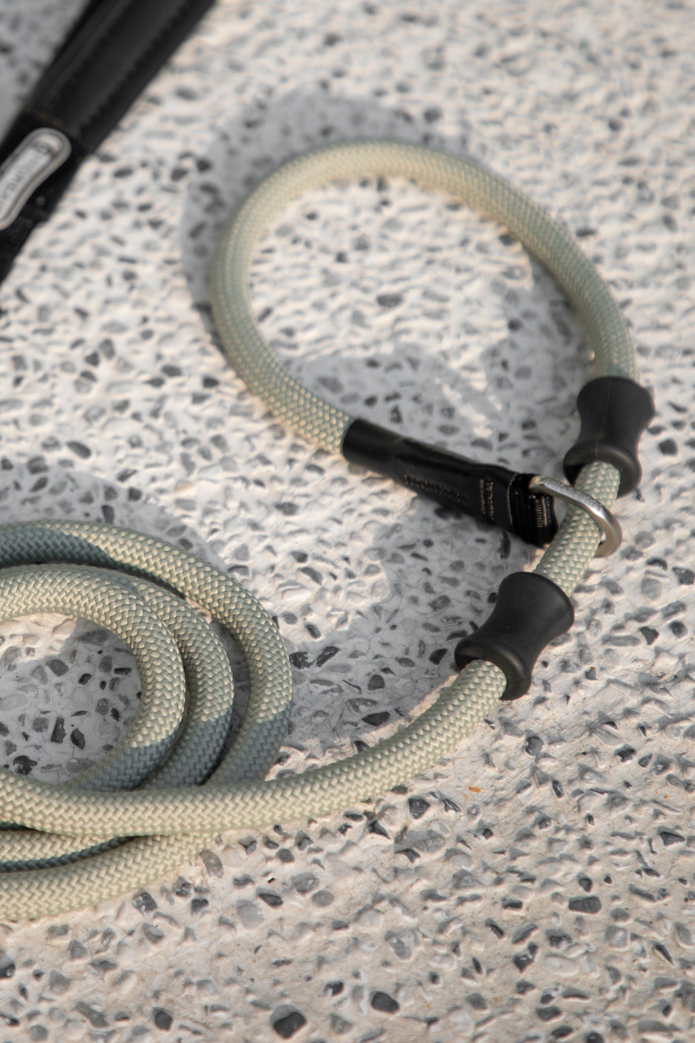 Leather Handle Training Dog Leash - Seagull Grey