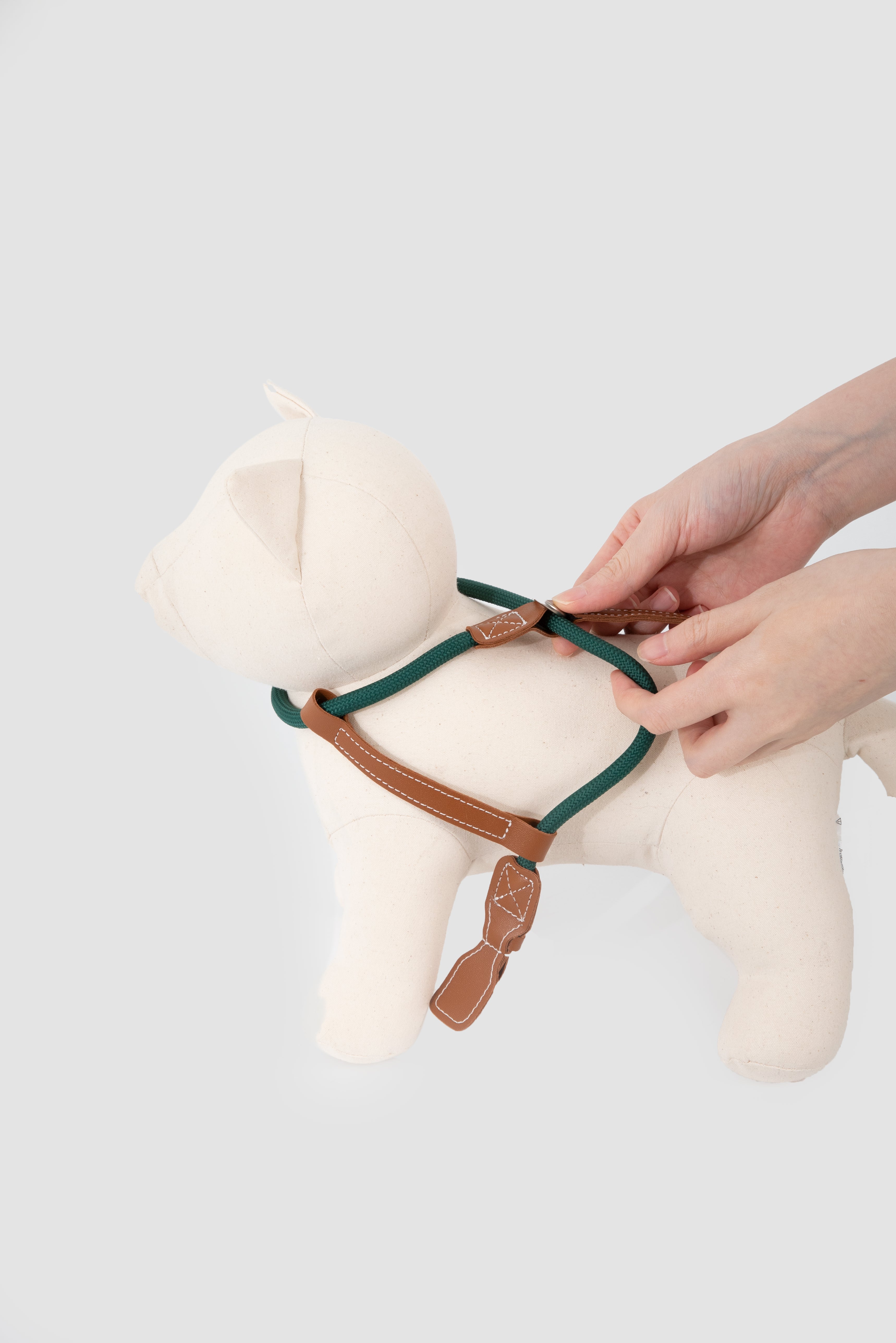 Freedom Leather Rope Cat Harness and Leash Set - Oat Milk