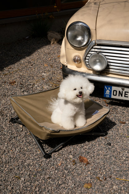 Moisture-Resistant Foldable Pet Bed