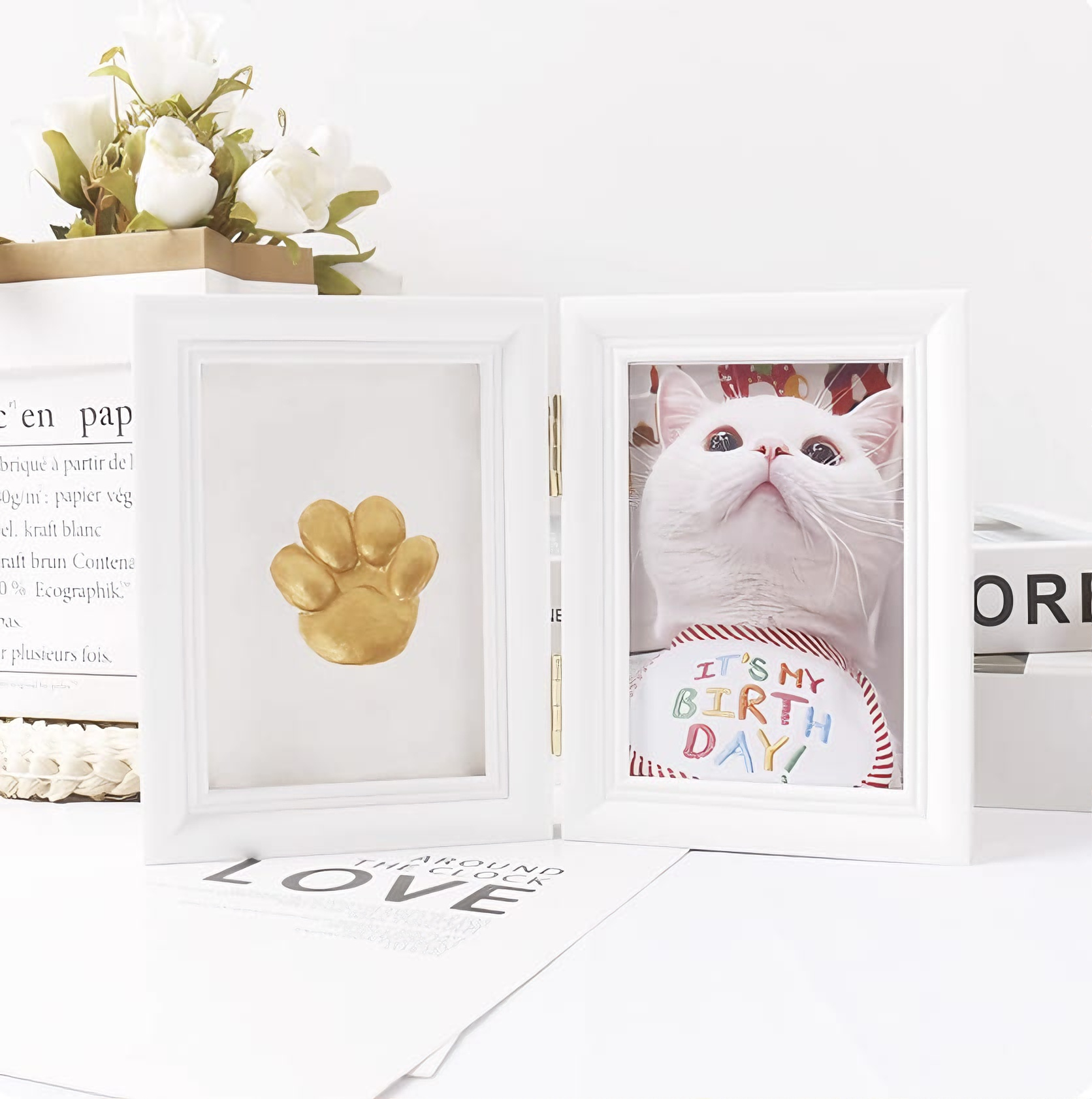 DIY Paw-print Photo Frame