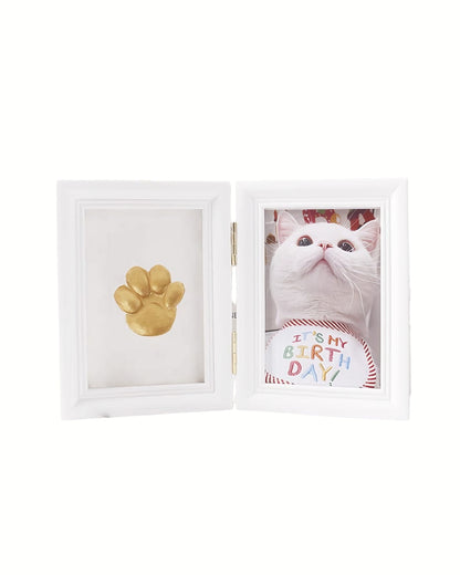 DIY Paw-print Photo Frame