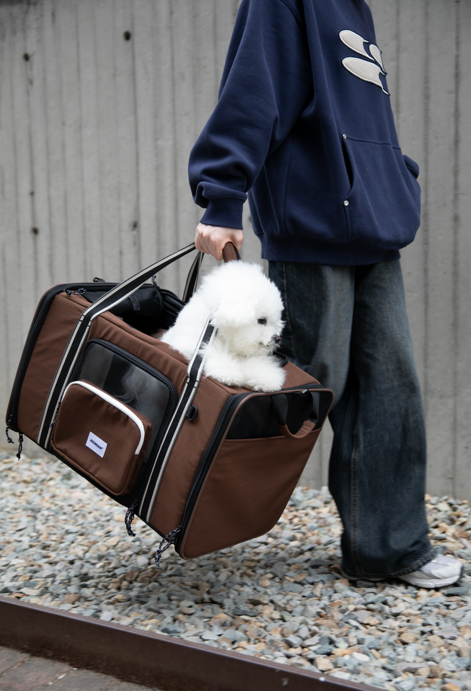 MAX Pet Tent Bag - Coffee Brown